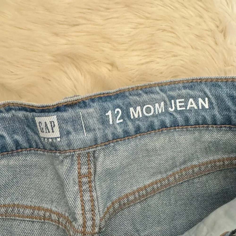 GAP teen straight